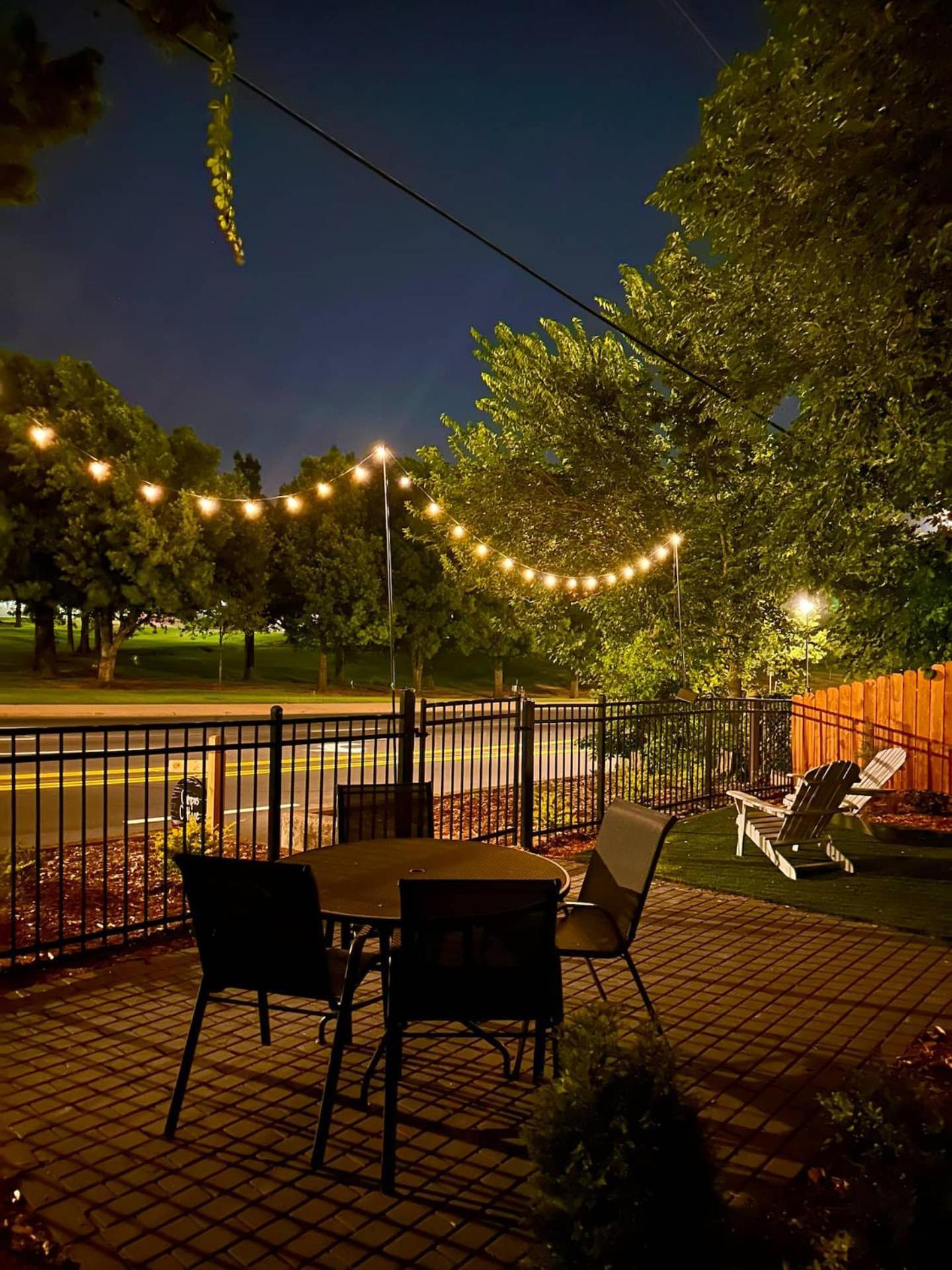 Campus Cottage Kng Bed! Walk To Uco And Downtown Edmond Εξωτερικό φωτογραφία
